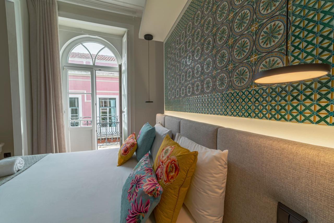 Guest house 19 Tile Ceramic Concept - By Unlock Caldas Da Rainha
