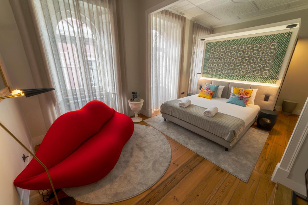 Guest house 19 Tile Ceramic Concept - By Unlock